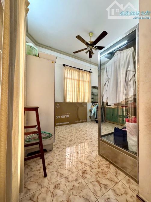 Bán Gấp Nhà Đường Trần Phú Quận 5 - 73m², 3 Tầng - Chỉ: 9,39 tỷ Thương Lượng - 4
