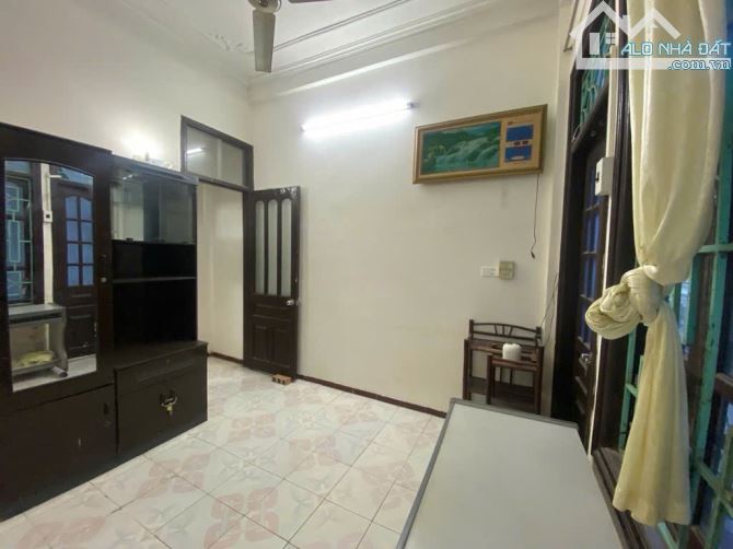 NHÀ HÀO NAM HƠN 6 TỶ SỞ HỮU CĂN GÓC 2 MẶT THOÁNG 4 TẦNG - VÀI BƯỚC RA PHỐ - NGÕ THÔNG - 4