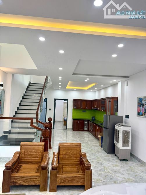 BÁN NHÀ PHỐ MỸ AN 21 – MỚI CỨNG, VÀO Ở NGAY – GẦN SÔNG, CÁCH BIỂN 90M2 - 5