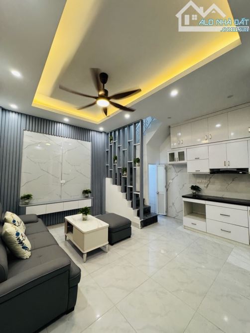 CỰC HIẾM-TRƯƠNG ĐỊNH-NHÀ MỚI-LÔ GÓC-NGÕ THÔNG-KINH DOANH-32M-MT 3,5-5 TẦNG-3NGỦ ĐỦ CÔNG NĂ - 5
