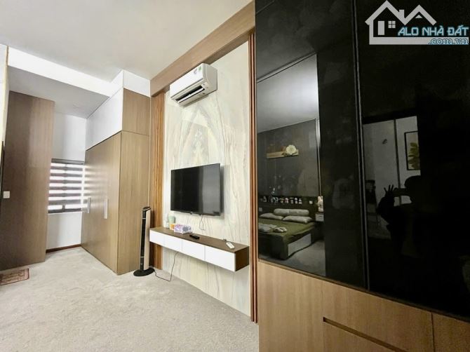 Bán nhà 3 tầng đẹp đường Bùi Kỷ ngay ĐH ngoại ngữ bệnh viện Vinmec giá tốt nhất khu vực - 5