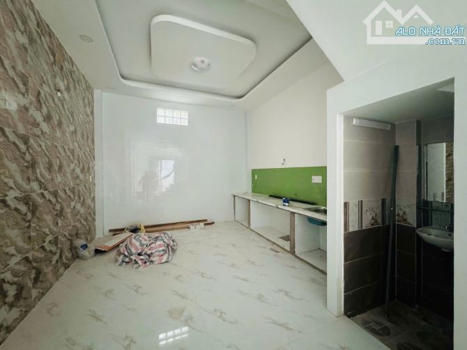 4 TẦNG MỚI- 49M2 VUÔNG- HXH- LÊ QUANG ĐỊNH P14 BT- 8,9 TỶ - 5