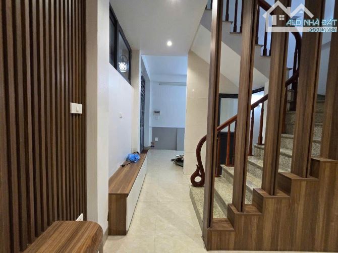Tôn Thất Tùng 31m x 5 tầng. Nhà đẹp ở nhà dòng tiền ổn định - 5