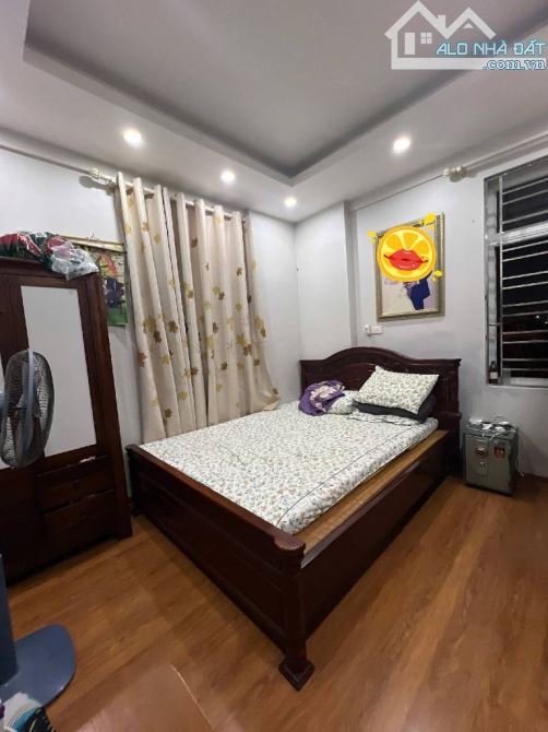 Cần bán căn hộ 2 ngủ Sài Đồng, Long Biên, lô góc 78m2, full nội thất, giá 4,38 tỷ - 5