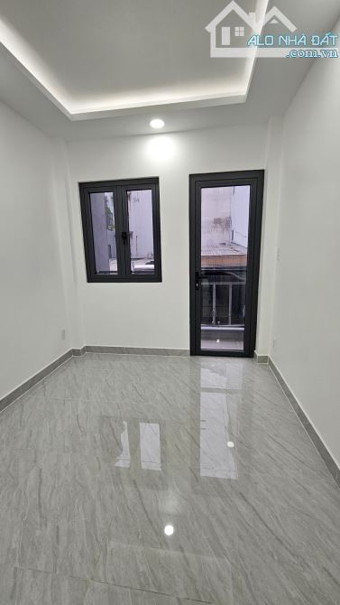 SIÊU PHẨM NHÀ ĐẸP MỚI CÓNG  👉ÂU DƯƠNG LÂN – P.3, Q.8 – GẦN MẶT TIỀN. CHỈ 5.7 TỶ - 5