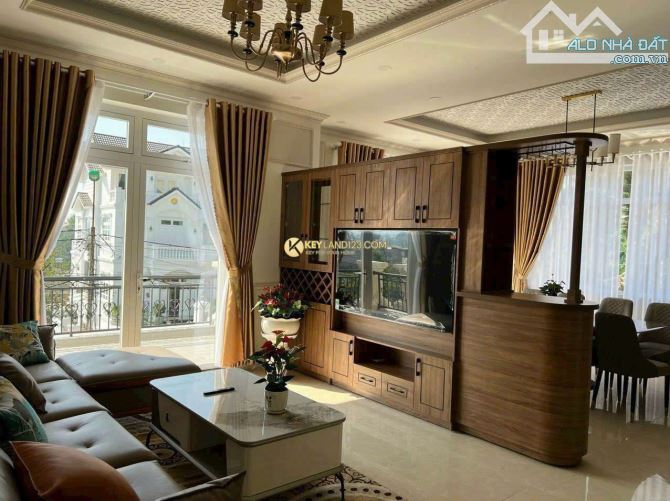 VILLA MT TRẦN QUANG KHẢI 305m2 NGANG 17m 4 TẦNG CÓ THANG MÁY VIEW ĐẸP - 5
