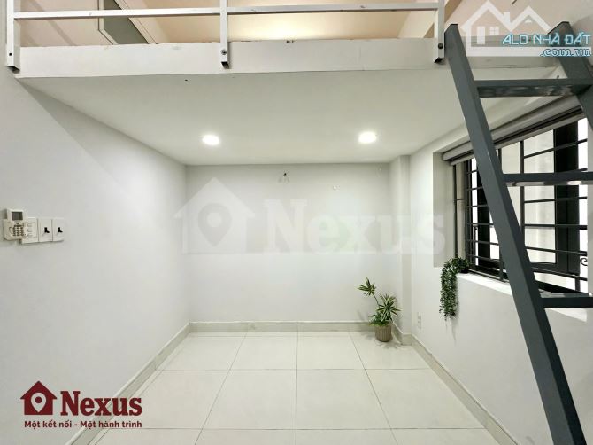 CHDV  8x18m Hầm 7 lầu 30p TN 150tr/tháng Đường Nguyễn văn Linh Quận 7 - 5