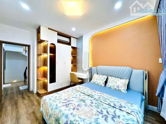 Cạnh Mặt Tiền Lý Chính Thắng 40m2 Quận 3 Giá 8,9 tỷ - Giá còn thỏa thuận - 5