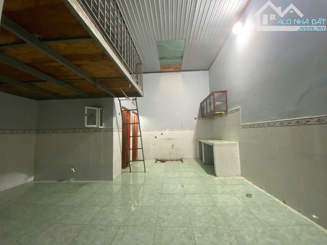 Bán căn nhà 215m2 ở Tân Thông Hội Củ Chi giá 1Ty100  sổ hồng riêng - 5