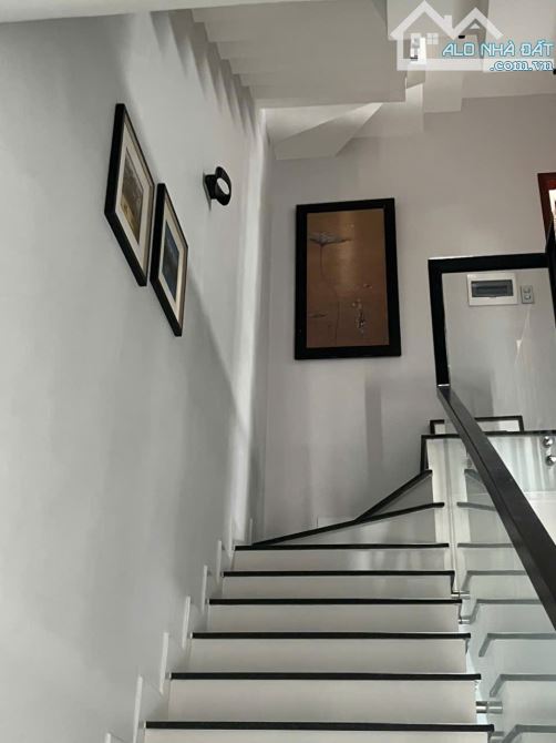 🏡  NHÀ ĐẸP QUẬN TÂN PHÚ – HẺM 86 TRỊNH ĐÌNH TRỌNG -DT: 60m2 – Chỉ  10.2 Tỷ - 5