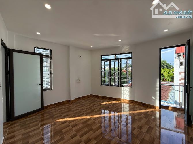 Quá tuyệt vời với căn 4 tầng đẹp lô góc 2 mặt thoáng ô tô đỗ cửa - 5