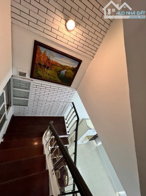 Bán nhà Tô Vĩnh diện thanh xuân 63m2. Lô góc . Cách mặt đường ô tô tránh 10m. Giá  13.6 ty - 4