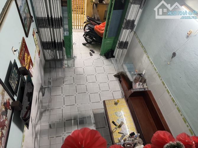 chủ cần bán nhanh căn nhà 2 tầng đường Ngô Quyền. Sơn trà - 5