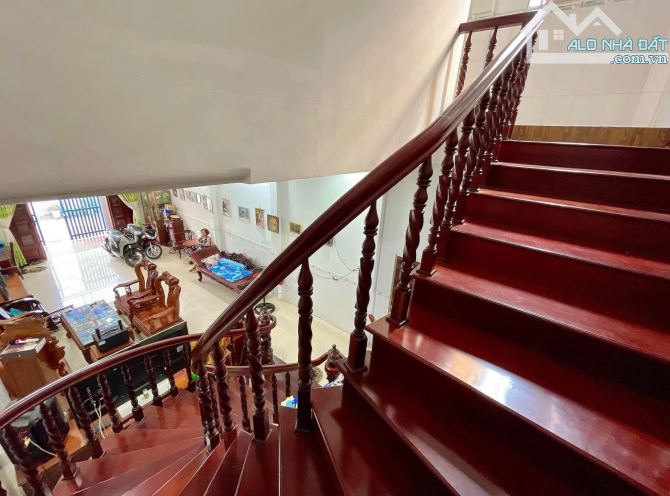 Bán Nhà Trệt Lầu Trục Chính Hẻm 71 Cách Mặt Tiền Đường CMT8 25m ( Cặp Bên Đại Học Cảnh sát - 5