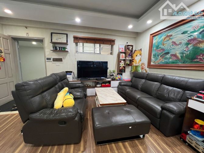 BÁN GẤP CHUNG CƯ VIP1 C37 BCA (BẮC HÀ), 15 TỐ HỮU, NAM TỪ LIÊM. 98M2 – 3PN. 7,89 TỶ - 5