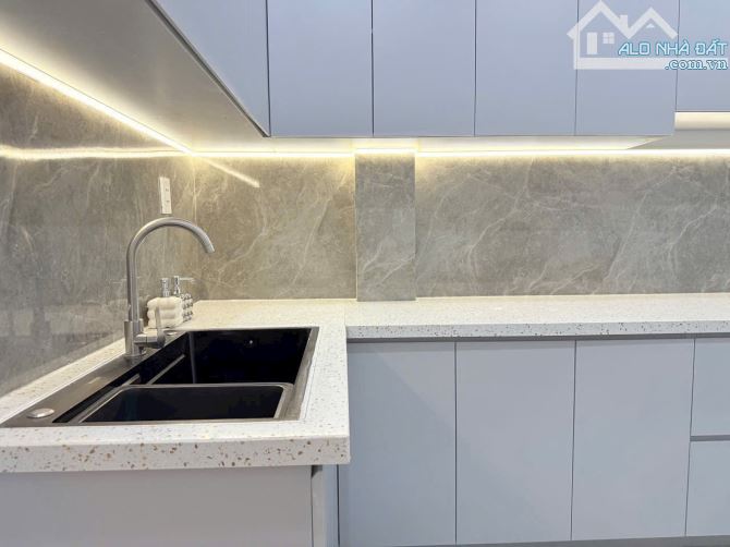 Bán nhà mặt đường Vũ Chí Thắng 3 tầng 26m 3 tầng giá 3 tỷ 250 - 5