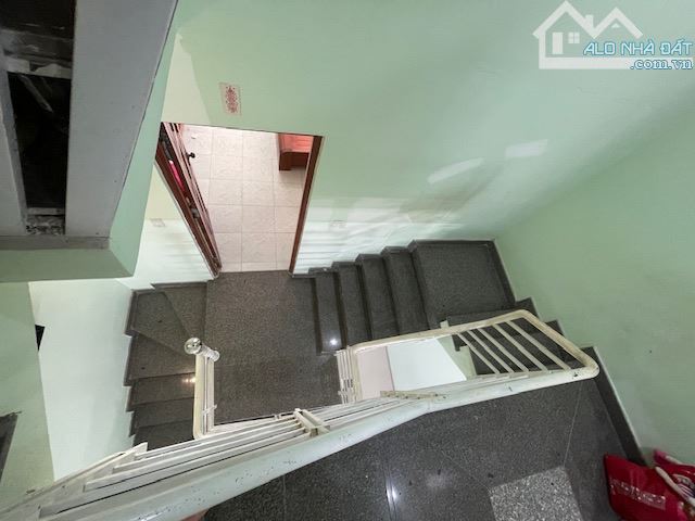 Bán nhà nguyên căn 3 tầng khu Đông Nam Thuỷ An - 6