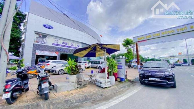 Bán đất 120 m2 trục chính khu Nông Thổ Sản lộ 47 m - 6