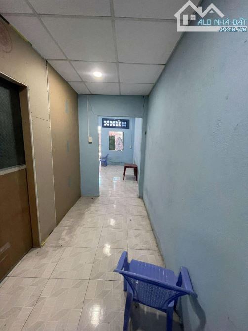 NHÀ C4 CŨ TIỆN XÂY MỚI HẺM XE HƠI THỚI TAM THÔN HÓC MÔN . - 6