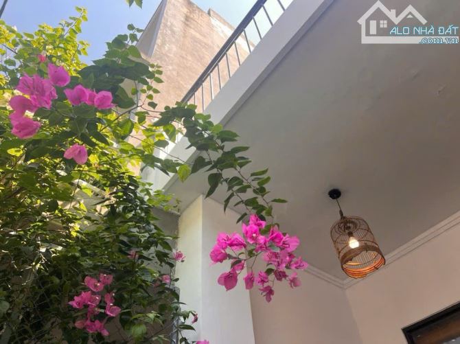 Bán nhà đẹp K Nguyễn Văn Thoại 85m2 ngang 5m cấp 4 dòng tiền 15tr/th - 6