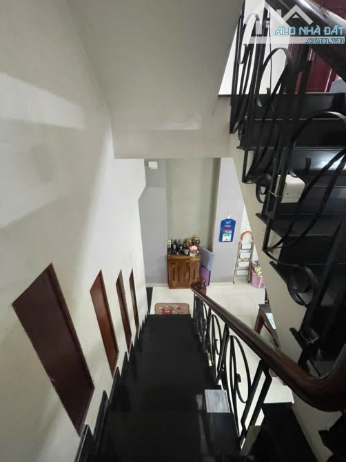 Nhà 3 tầng Nguyễn Xiển Q.9 4,5 tỷ - 6