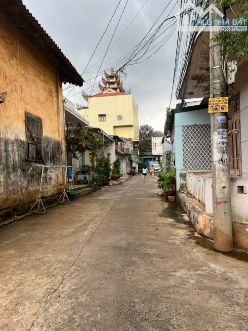 BÁN NHÀ GÁC LỬNG PHƯỜNG TÂN LẬP - GẦN NGAY BÙNG BINH KM3 BMT CHỈ 2 Tỷ 990Triệu - 6
