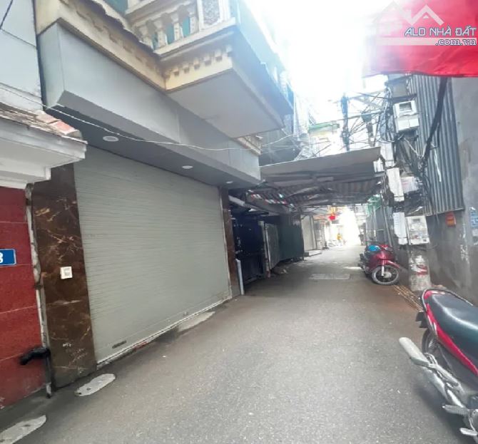 CẦN BÁN GẤP  LÔ GÓC   CẦU GIẤY, TRẦN THÁI TỎNG,  Ô TÔ ĐỖ CỬA, GIÁ NHỈNH 10 TỶ - 6