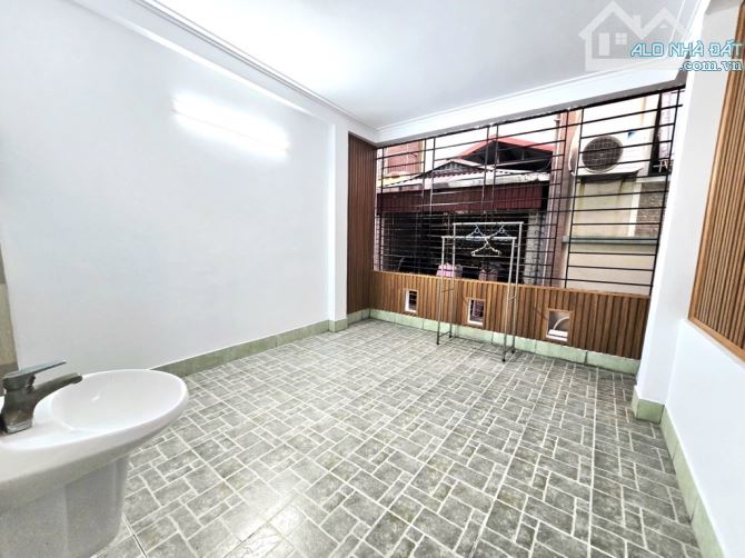 GIÁ TỐT NHÀ GIÁO SƯ ĐẠI MỖ 43 m2 x 5t Ô TÔ-KINH DOANH- 7,1 tỷ - 6