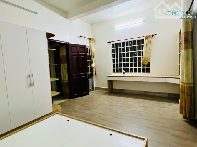 Bán gấp căn hộ dịch vụ 100m2 xây 4 tầng giá 7 tỷ 990 thu nhập ổn định - 6