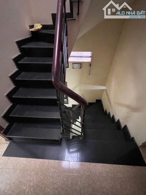 NHÀ HẺM XE HƠI DƯƠNG BÁ TRẠC Q8. 4 TẦNG, SÂN THƯỢNG, 4PN - 6