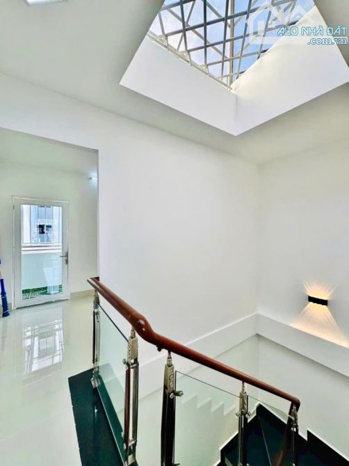 Hẻm xe hơi - Sát mặt tiền Phạm Văn Chiêu - Nhà mới 4 tầng 4PN- hơn 7 tỷ - 6