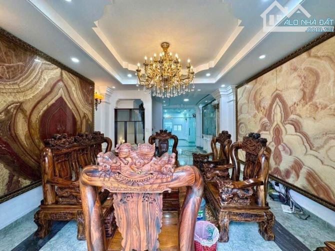 Bán nhà thang máy full nội thất gỗ 5x20m hầm 5 tầng đẹp - ngay siêu thị EMart phan văn trị - 1
