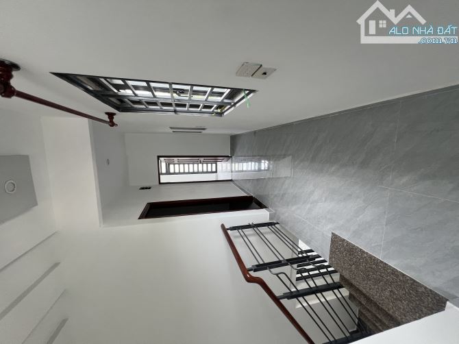 BÁN NHÀ HẺM Ô TÔ NHÀ MỚI 2 TẦNG 68.2 M2 DT (4.5X15.2) TÂN CHÁNH HIỆP Q12 - 6