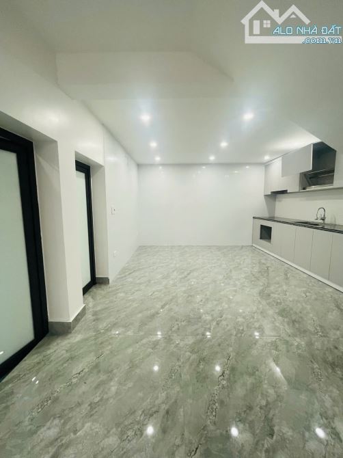 4,58ty  Bán nhà 4 tầng tại  tdc Đoàn kết Quán nam  ,lê chân,   Dt 67m ngang hơn 4m - 6