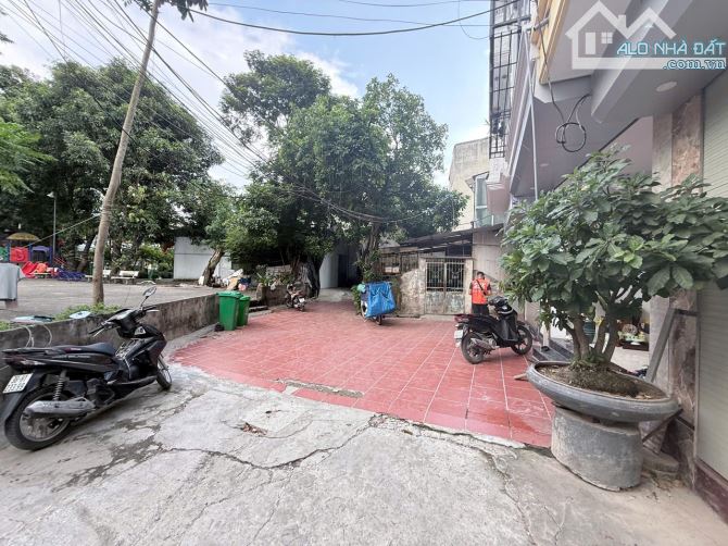 Bán nhà  đường Cầu Bươu,  ô tô vào nhà, 6 tầng đẹp, ô chờ thang máy, sân rộng như sân bóng - 6