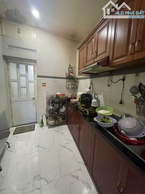 Bán Nhà Hẻm 769 Phạm thế Hiển Cách Đường 84 Cao Lỗ Mấy Căn Nhà- 4.32m x 12.29m- 2 Lầu F4 - 7