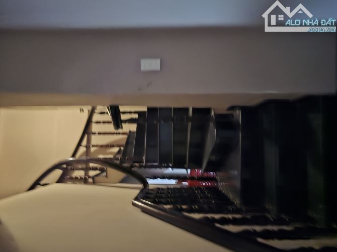 NHÀ 1 TRỆT 2 LẦU MẶT TIỀN VÕ THỊ SÁU - 8