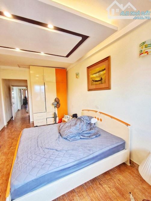 Phân Lô - Ô Tô - Vị Trí Vàng - Trần Phú - Ba Đình - Dt:64m2/4tầng*28tỷ - 7