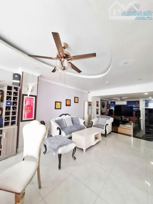 BAN NHÀ 2 MẶT TIỀN ĐƯỜNG HOA SỮA – P.7 – PHÚ NHUẬN-: 134m² (4 × 22m), nở hậu 7.8m - 42 TỶ - 7