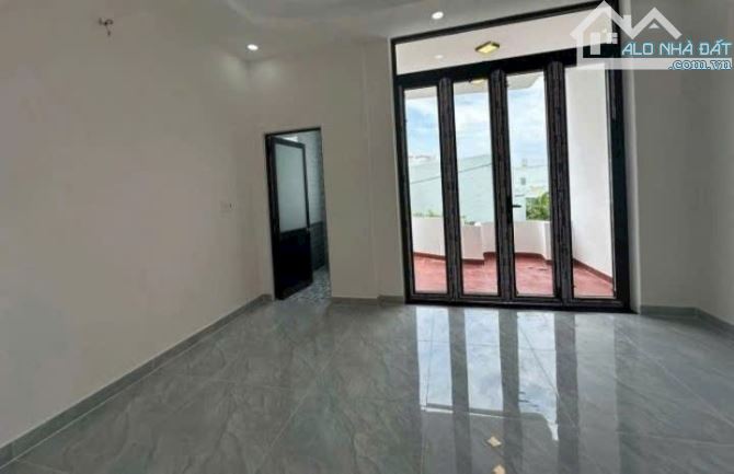 🌈Nhà Đẹp Mới Xây Xong Mặt Tiền Đường Nhựa 5m Gần KCN Cầu Tràm - 7
