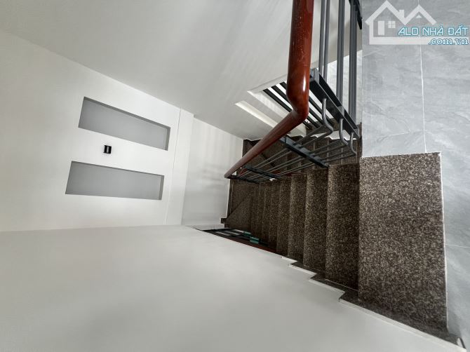BÁN NHÀ HẺM Ô TÔ NHÀ MỚI 2 TẦNG 68.2 M2 DT (4.5X15.2) TÂN CHÁNH HIỆP Q12 - 7