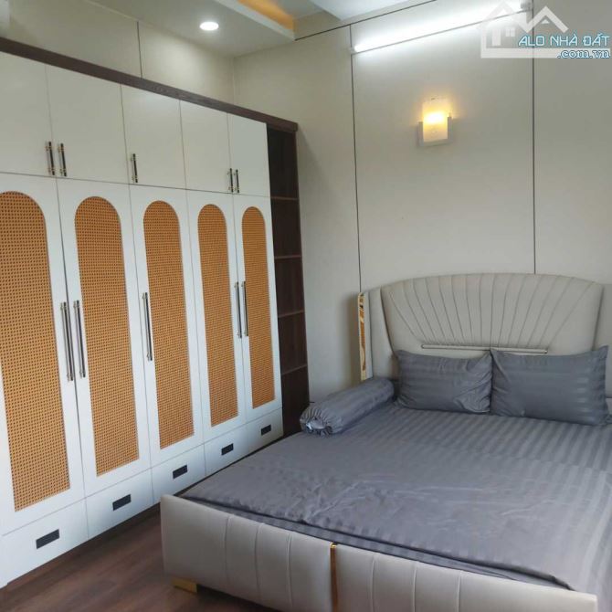Nhà vip khu Hà Đô, đường 12m Lê Thị Riêng, P.Thới An, Q.12, sát Gò Vấp, 90m2, 3 tầng, 7,8 - 7