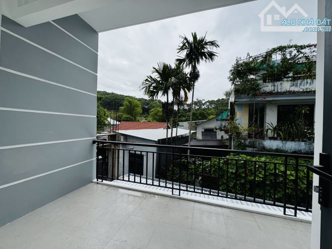 Bán nhà 2 tầng kiệt ô tô nhỏ Nguyễn Khoa Chiêm bên cành Đại Học Ngoại Ngữ giá chỉ 2,4X Tỷ - 7