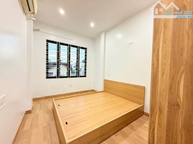 Bán nhà mặt đường Vũ Chí Thắng 3 tầng 26m 3 tầng giá 3 tỷ 250 - 7
