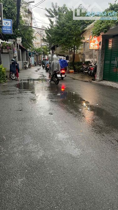 Nhà Siêu Đẹp Thiết Kế Bởi Kiến Trúc Sư Nổi Tiếng 1 trệt 2 Lầu- LoTTe Mart Nguyễn Văn Lượng - 8