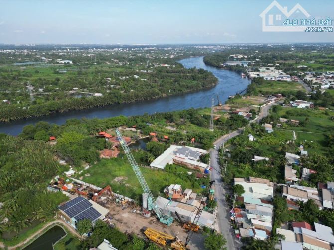 Bán 10000m2 Đất Bình Chánh TPHCM - Sẵn Nhà Vườn Nghĩ Dưỡng - Chỉ 79 Tỉ - 8