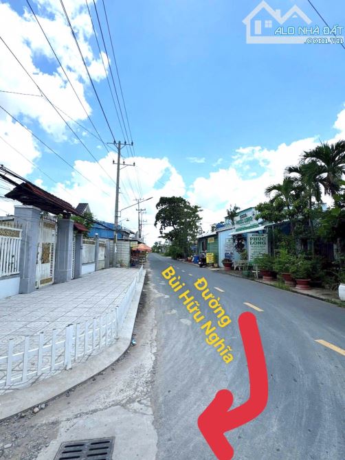 BÁN NHÀ cấp 4 khu dân cư Thành Giao. Gần chợ Miễu Ông, UBND Phường - 8