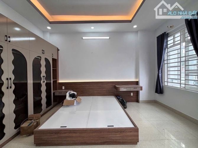 BÁN NHÀ HƯƠNG LỘ 2 _GIÁP TÂN PHÚ - NHÀ MỚI ĐẸP 3 TẦNG - 60M2 - 4x15M - HẺM XE TẢI  6,65 tỷ - 8