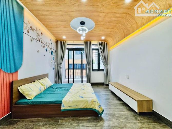 Cần tìm chủ cho căn nhà 56.7m2 ngay Hoàng Hoa Thám, Tân Bình. Giá: 3 Tỷ 210. SHR - 8