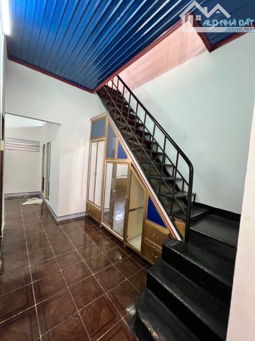 BÁN NHÀ GÁC LỬNG PHƯỜNG TÂN LẬP - GẦN NGAY BÙNG BINH KM3 BMT CHỈ 2 Tỷ 990Triệu - 9